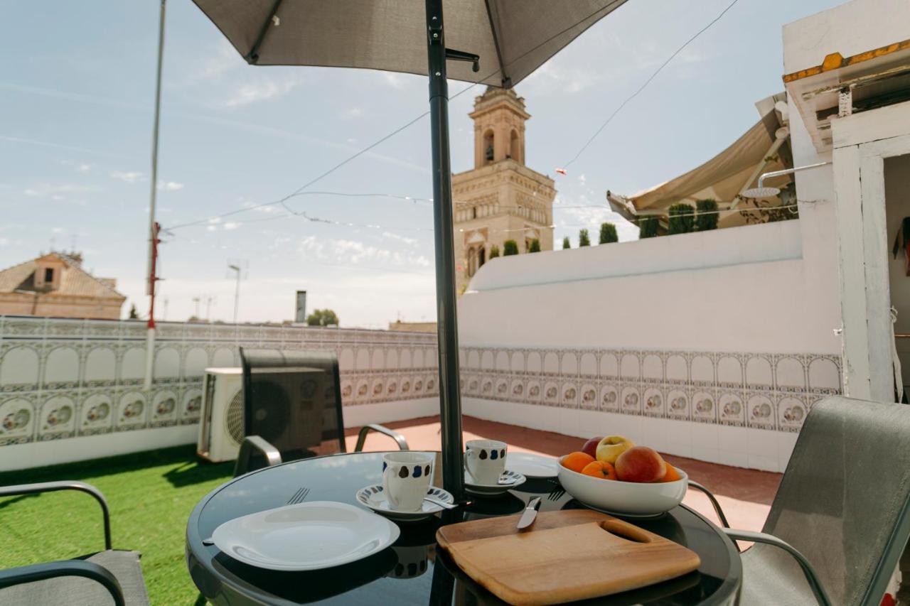 O&L San Luis Feel At Home In A Renovated Apartment Sevilla Exteriör bild